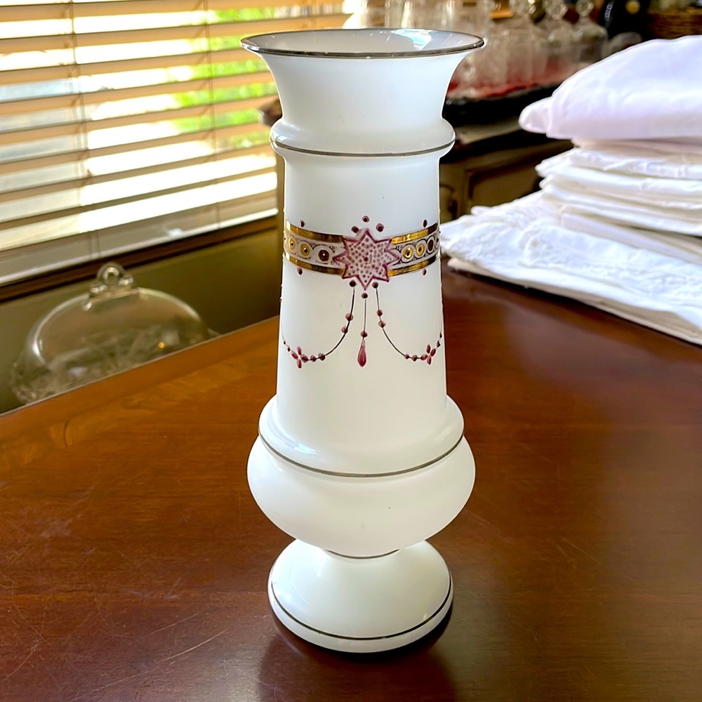 Ca. 1920’s Art Deco French Victorian satin frosted hand painted vase 9.25” tall